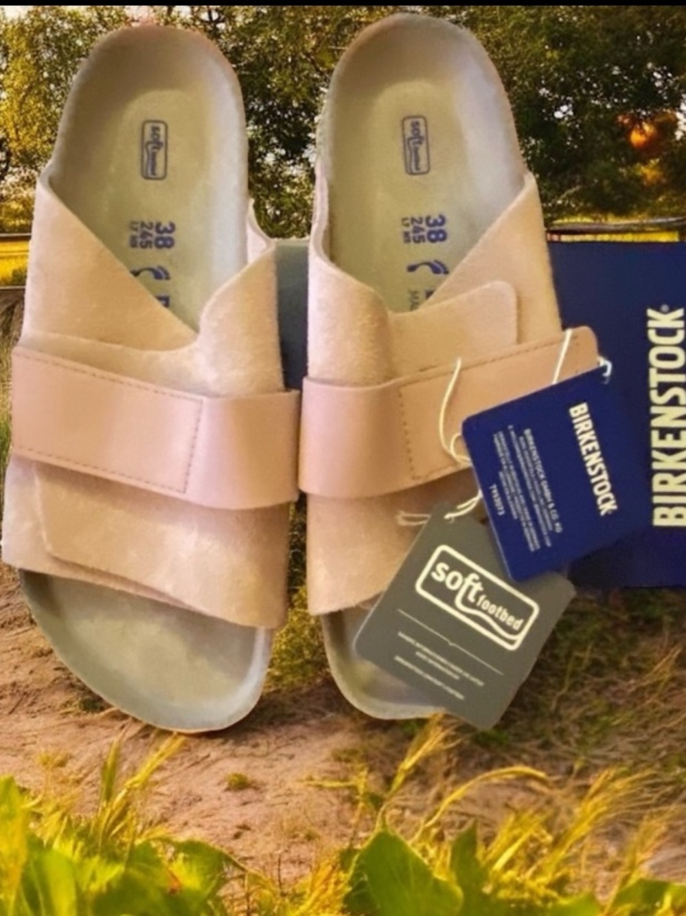 BIRKENSTOCK GERMANY SOFT FOOTBED KYOTO UNISEX SZ 38 EU/ 7-7.5 US IN SOFT PINK - Picture 1 of 15